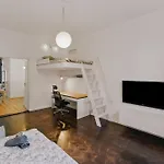 Traugutta Loft