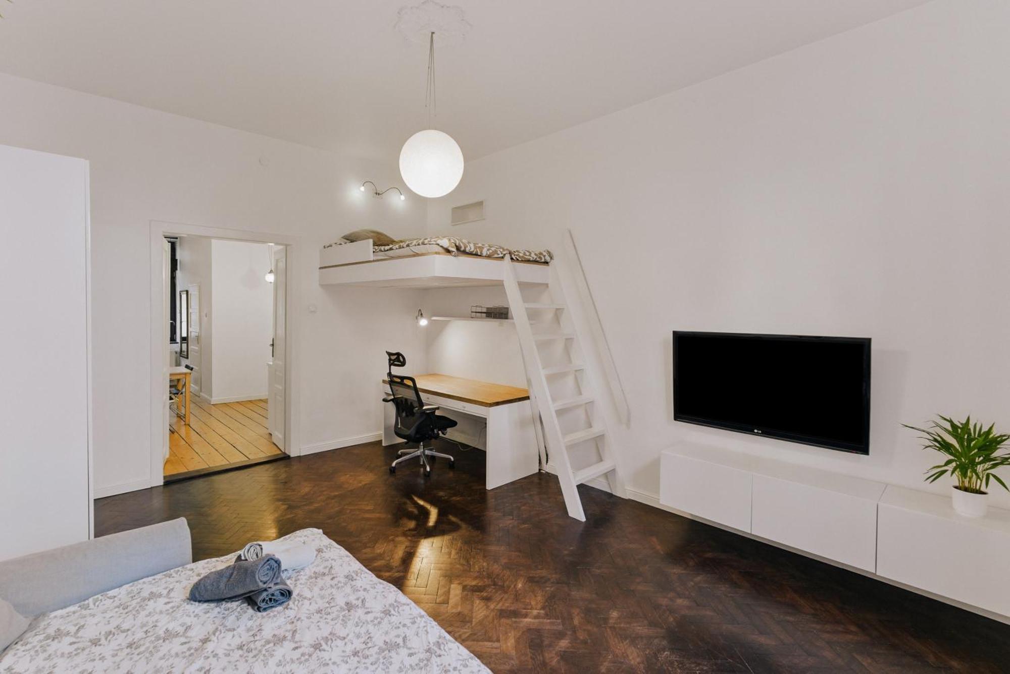 Traugutta Loft *